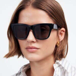 New Madewell Chunky Black Oversized Sunglasses Classic Style – Sold Out Colorway
